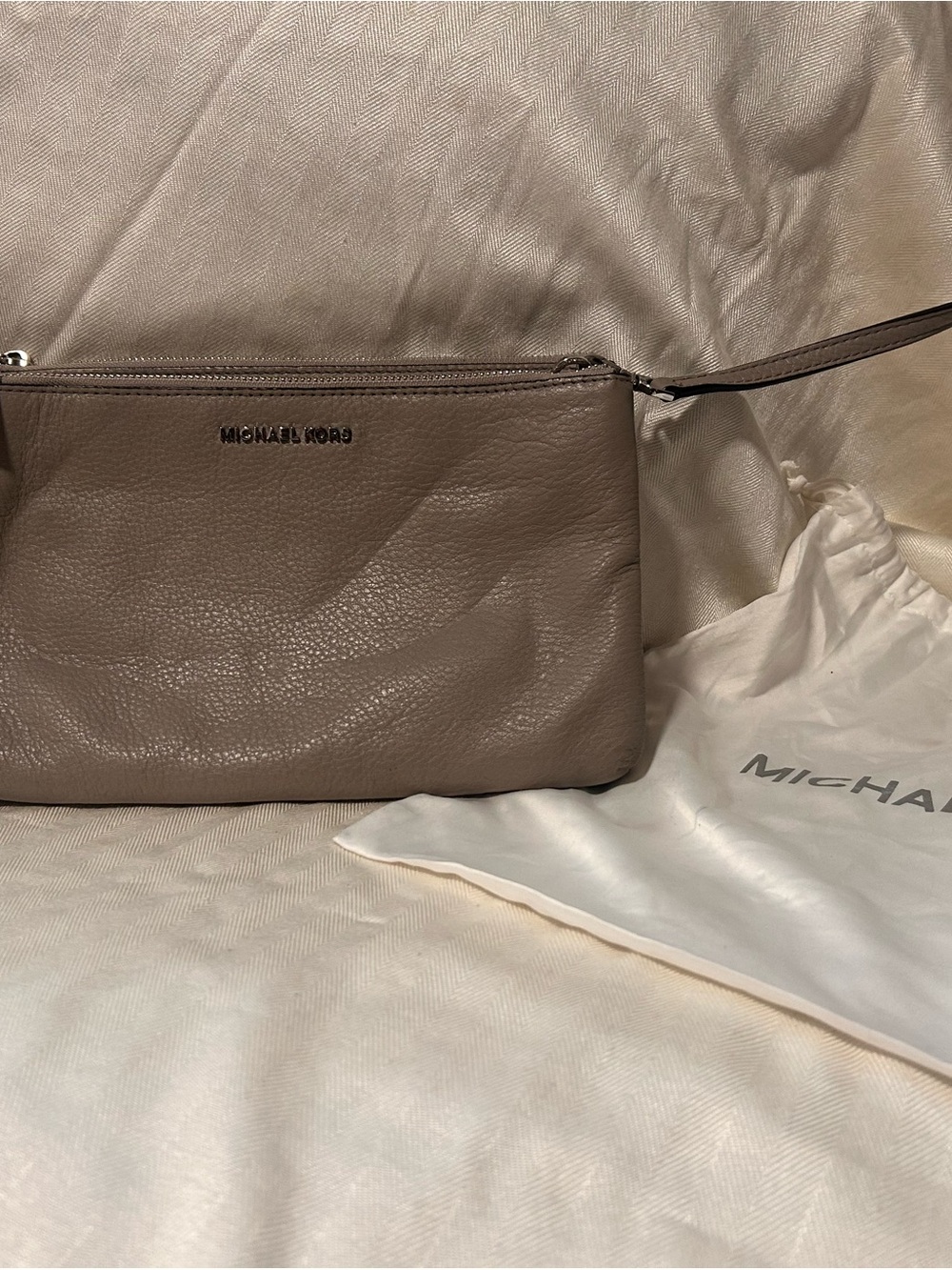 Michael Kors Crossbody Wristlet in Taupe Gray Leather